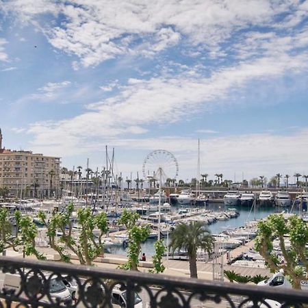 Hotel Du Vieux Port Saint-Raphaël エクステリア 写真